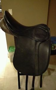 Stubben Scandica DL 17.5 inches Saddle
