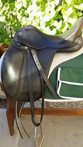 MARCEL TOULOUSE  SADDLE 17. SELLIER (STYLE NAME) INCHES SEAT