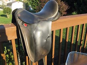Lovatt & Ricketts Ellipse 18  Dressage Saddle
