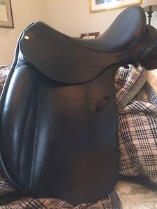 Smith Worthington Ultimate Dressage Saddle 18" XW Tree -