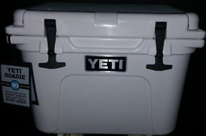 YETI ROADIE 20 COOLER HARD NEW WHITE