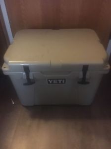 35 Qt Yeti Cooler Tan