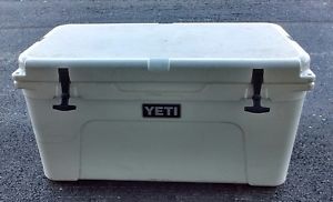 YETI Tundra 65 Cooler -White