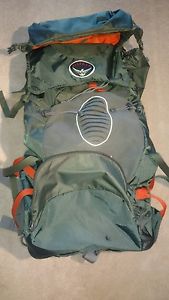 Osprey Atmos 50 AG Anti Gravity Backpack Men's Size Small SM hydration 65 gray
