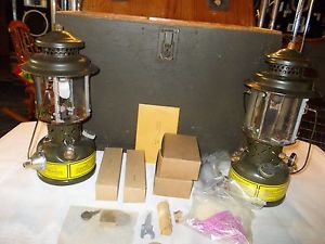 2 VTG Military Lanterns U.S. SMP 1988 Quad Globe Coleman Fuel wood carrying case