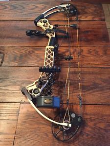 Mathews Monster Chill R - Desert Tan - W/ Accessories