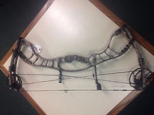Hoyt Faktor 30 Camo, Left Hand, #3(28-30") Cam, 50-60lbs, NEW