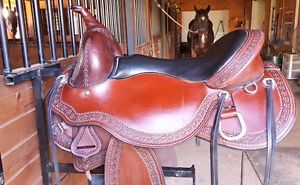 Circle Y Flex Western Park and Trail Saddle 16" Seat Saddle Lightly Used