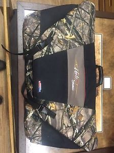 Mathews Heli-M Compound Bow Lost Camo 60-70 Pound Limbs, 28" Draw