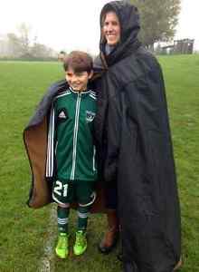 Mambe Extreme Waterproof Hooded Blanket (Royal)