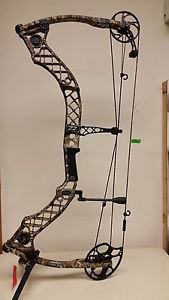 MATHEWS Z2 LOST CAMO COMPOUND BOW
