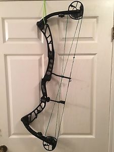 2016 Elite Victory 37 60# Black Compound Bow
