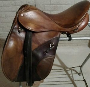 Courbette Kurfurst Von Bayern English/Endurance Saddle