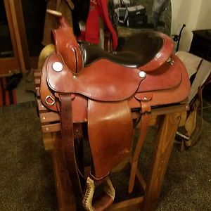 saddle horse western