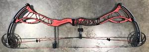 Bowtech Fanatic 2.0 - RH - Red Target Bow