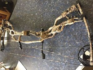 Hoyt Carbon Spyder 34!! CUSTOM!!