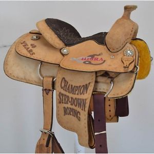 Used 13.5" Cowboy Classic Saddlery Roping Saddle Code: U135CCSHPJRA14SD