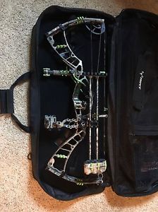 Hoyt Nitrum Turbo Loaded Up RH 29" 65#
