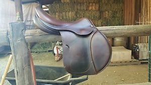 2014 Antares Saddle PRICED LOW BECAUSE IT NEEDS TO GO!!
