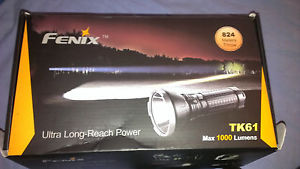 Fenix TK61 Cree XM-L2 U2 LED Taschenlampe inkl. 4 Fenix Akku ARB-L2 18650 Li-Ion