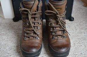 Ladies Meindl Bhutan Hiking Boots size 7.5