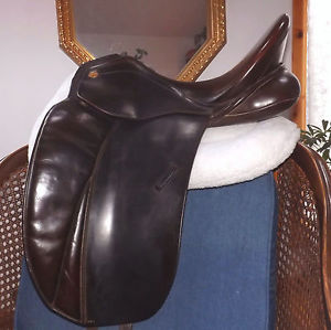PFIFF   "Amaretto " Dressage Saddle 17.5 Inch