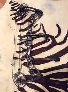 Mathews Halon 6 Stone Tactical 27" 70lbs