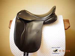 Masters Dressage Saddle