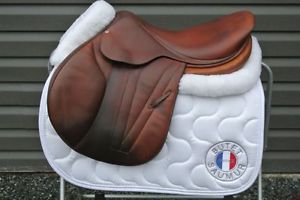 Premium BUTET Saddle 17.5" Full Calfskin-Wide Tree 5"-M Seat-Year 2014-2.50 Flap