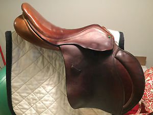 County Saddlery Conquest 18" NM, Narrow