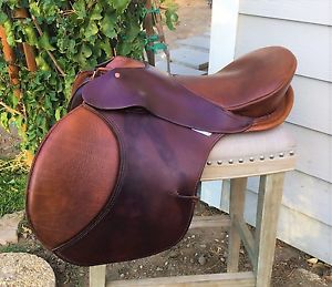 16.5" Ansur Konklusion TREELESS hunt seat/ jumping saddle - EXCELLENT condition!