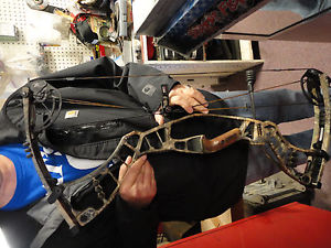 Hoyt Nitrum 30 Demo Bow