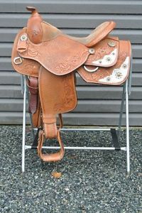 Gorgeous DALE CHAVEZ Show Saddle 15" FQHB Lots of Silver Basket Weave & Oak LOOK