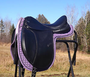 Santa Cruz DIANA PLATINUM Dressage Saddle 17 Inch  with Genesis System  REDUCED