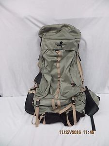 DANA Design TERRAPLANE LTW Internal Frame Backpack large belt included nice!!