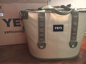 Yeti Hopper 30 Soft Cooler In Field Tan/Blaze Orange - New With Tags