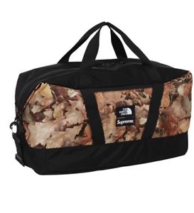 Supreme North Face Dufflebag Winter 2016-2017