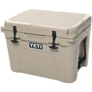 YETI Tan Tundra 35 YT35T