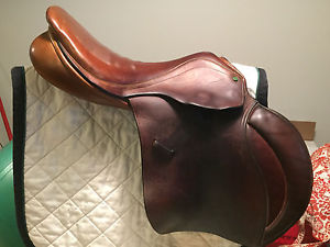 County Saddlery Conquest 18" NM, Narrow REDUCED PRICE
