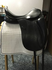 PDS Alto Dressage Saddle
