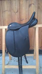 Dressage saddle Jorge Canaves Saphir