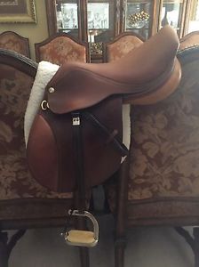 Pessoa Rodrigo Pony 15 inches Saddle Leathers Stirrups