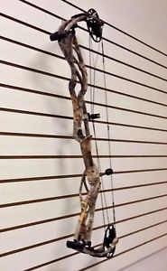 2016 Hoyt Defiant 34 Realtree Max-1, Right Hand, 60-70 Lb, 29-31" Draw Length