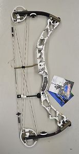 ELITE ENERGY 32 COMPOUND BOW NEW SNOW CAMO