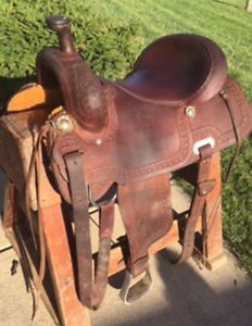 15.5 Diamond v Saddle. Ranch/Barrel Racing