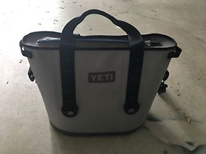 yeti hopper 40