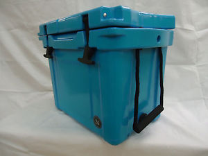 **Shipping Daily**  *SPECIAL* PREMIUM FROSTBITE COOLER, 26 Quart, Ocean Blue