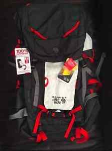 New Mountain Hardwear BMG 105 OutDry Backpack Small Medium