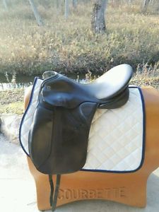 Kieffer Wein DL Dressage Saddle 18"-18.5" / M