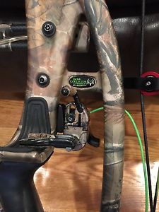 Hoyt Carbon Element Bow